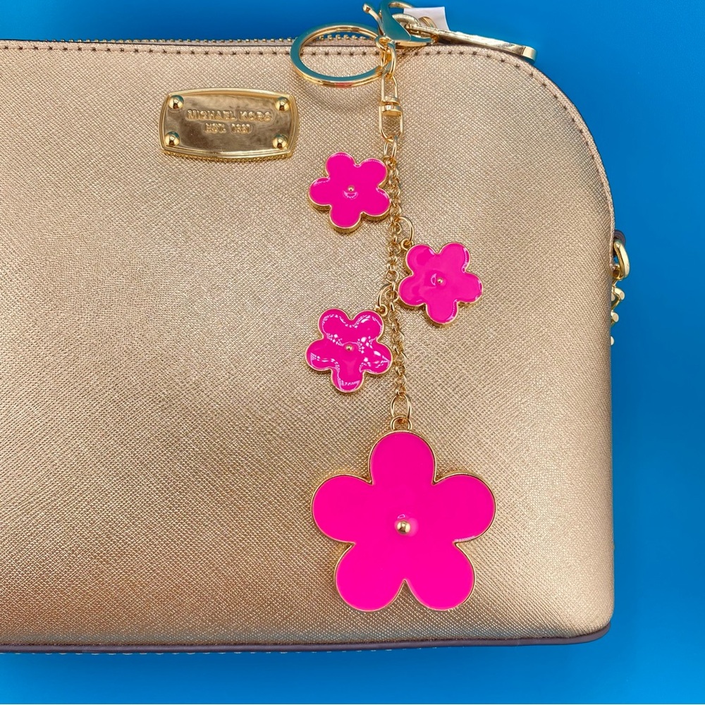 🖤🤍 🩷💜 Designer-Inspired Enamel Flowers Keychain/ Purse/Bag Charm Double-Sided